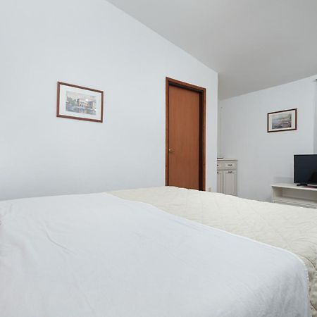 St. Becic Apartment โปเรช ภายนอก รูปภาพ